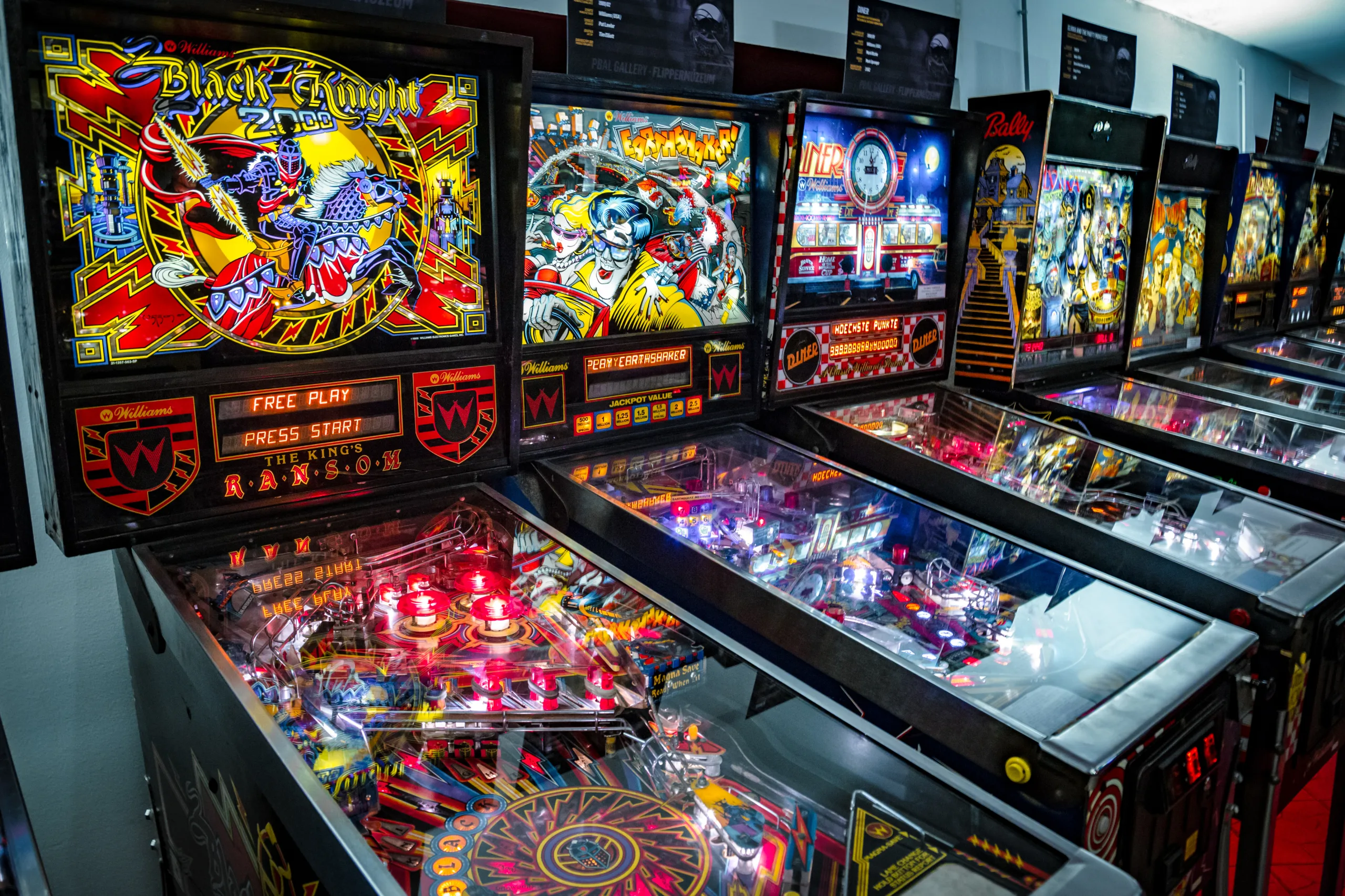 Seattle repeals amusement license fee